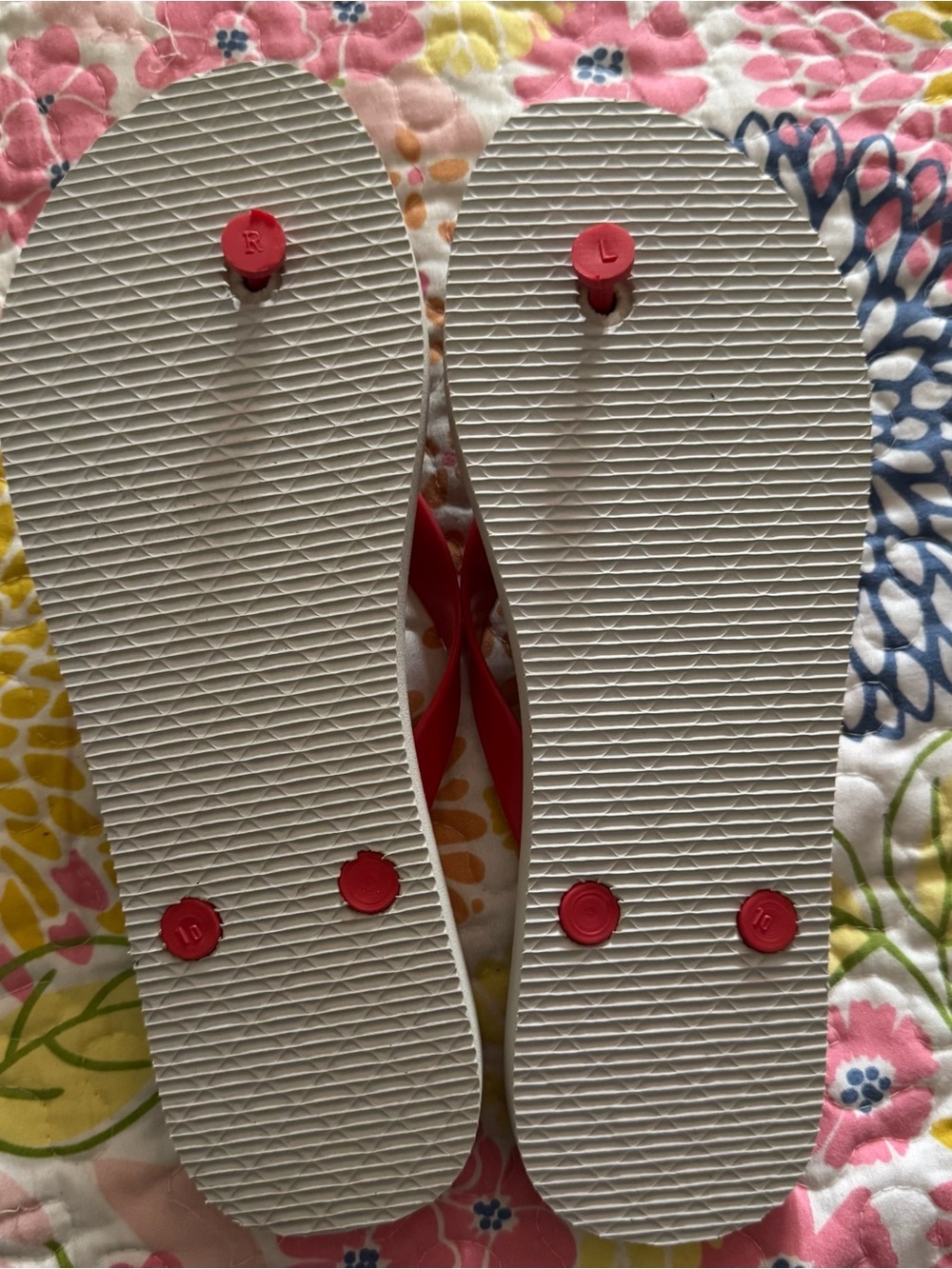 NIB SIZE 10 FLIP FLOPS (3 PAIR) - Picture 10 of 10